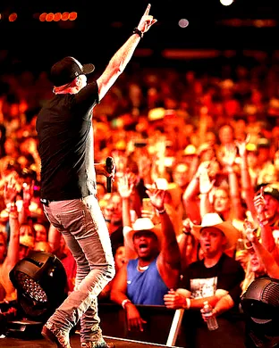 Cole Swindell Costa Mesa