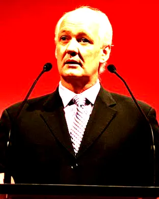 Colin Mochrie Irvine