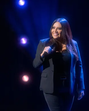 Cristela Alonzo Ontario