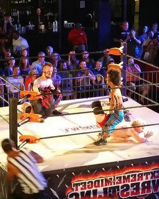 Extreme Dwarfanators Wrestling Corona