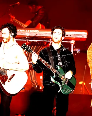 Jonas Brothers Highland