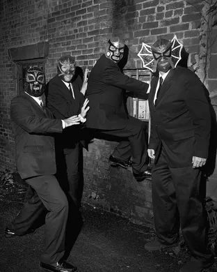 Los Straitjackets Pioneertown