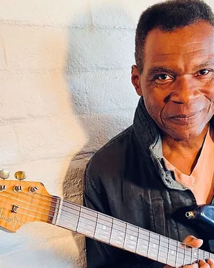 Robert Cray San Juan Capistrano