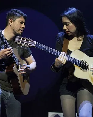 Rodrigo Y Gabriela  Pioneertown
