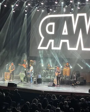 War - Band Newport Beach